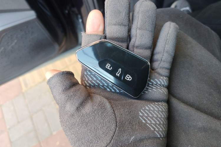 Used Volkswagen Talagon 2023 380TSI Four-Wheel Drive Luxury Premium Edition Pro Vehicle Key