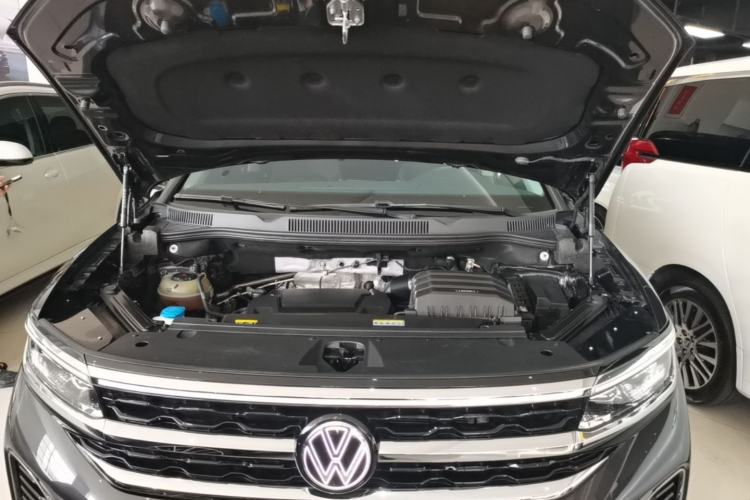Used Volkswagen Talagon 2023 380TSI Four-Wheel Drive Luxury Premium Edition Pro Engine Bay