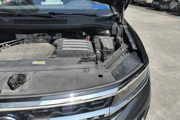 Used Volkswagen Talagon 2023 Facelift 380TSI All-Wheel-Drive Luxury Jiajing Pro 6-Seater Engine Bay Left