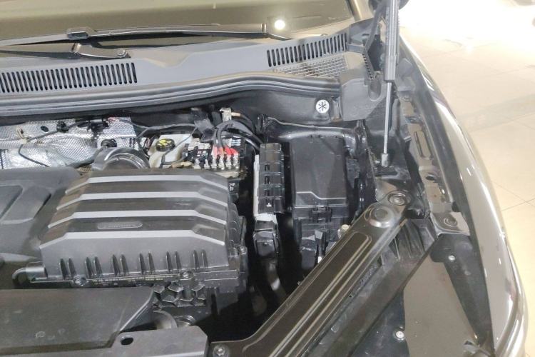 Used Volkswagen Talagon 2023 Facelift 380TSI All-Wheel-Drive Luxury Jiajing Pro 6-Seater Engine Bay Left