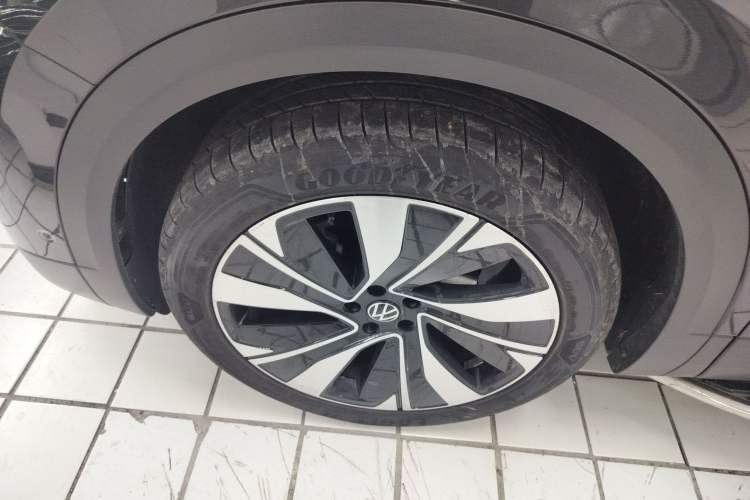 Used Volkswagen Talagon 2023 Facelift 380TSI All-Wheel-Drive Luxury Jiajing Pro 6-Seater Exterior 4