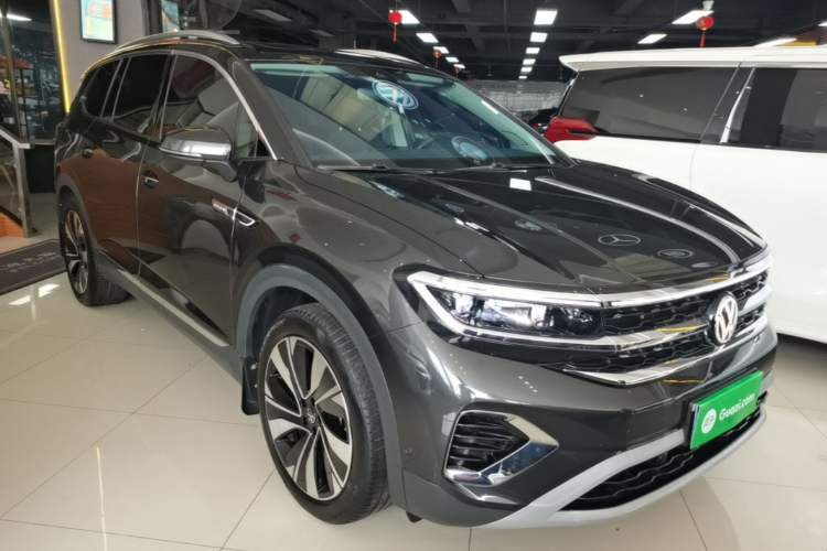Used Volkswagen Talagon 2023 380TSI Four-Wheel Drive Luxury Premium Edition Pro Front Right 45 Deg