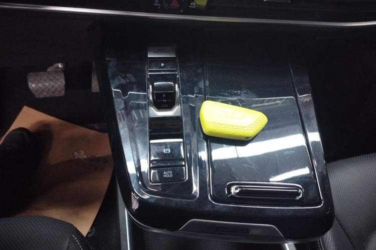 Used Volkswagen Talagon 2023 Facelift 380TSI All-Wheel-Drive Luxury Jiajing Pro 6-Seater Gear Lever
