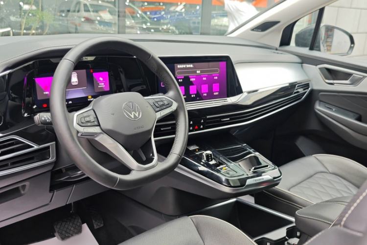 Used Volkswagen Talagon 2023 Facelift 380TSI Four-Wheel Drive Flagship Shengjing Edition 7 Seats Interior 2