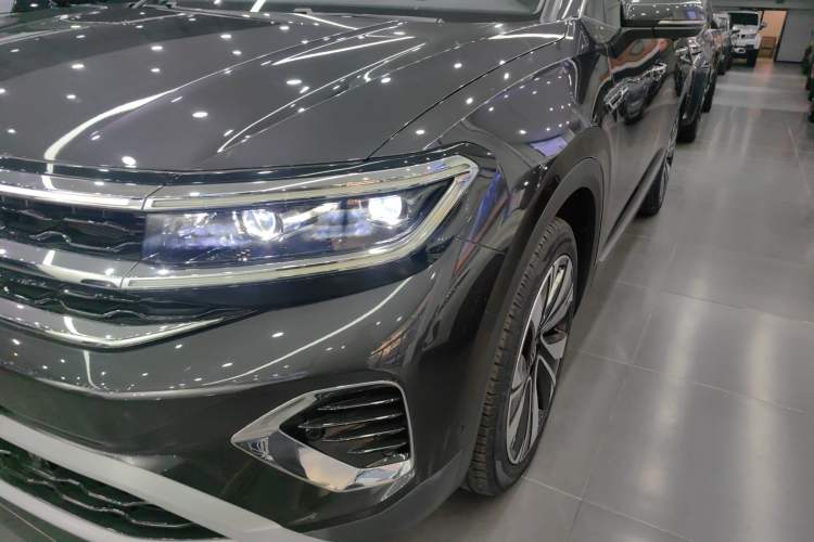 Used Volkswagen Talagon 2023 Facelift 380TSI Four-Wheel Drive Flagship Shengjing Edition 7 Seats Left Front Headlight