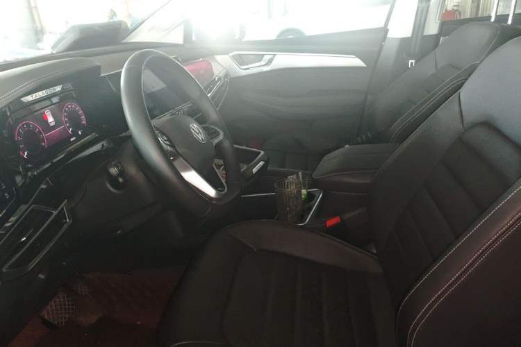 Used Volkswagen Talagon 2023 Facelift 380TSI All-Wheel-Drive Luxury Jiajing Pro 6-Seater Left Front Seat