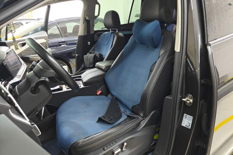 Used Volkswagen Talagon 2023 Facelift 380TSI All-Wheel-Drive Luxury Jiajing Pro 6-Seater Left Front Seat