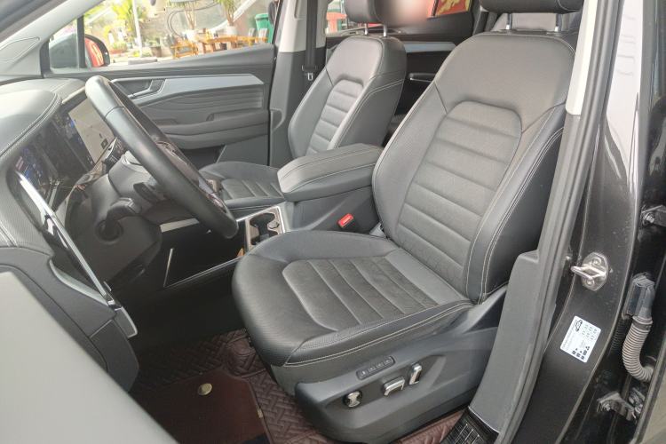 Used Volkswagen Talagon 2023 Facelift 380TSI All-Wheel-Drive Luxury Jiajing Pro 6-Seater Left Front Seat