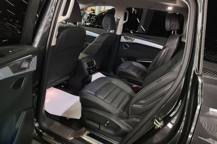 Used Volkswagen Talagon 2023 Facelift 380TSI All-Wheel-Drive Luxury Jiajing Pro 6-Seater Left Rear Seat