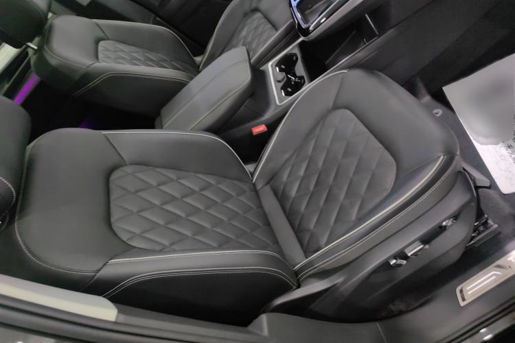 Used Volkswagen Talagon 2023 Facelift 380TSI Four-Wheel Drive Flagship Shengjing Edition 7 Seats Right Front Seat