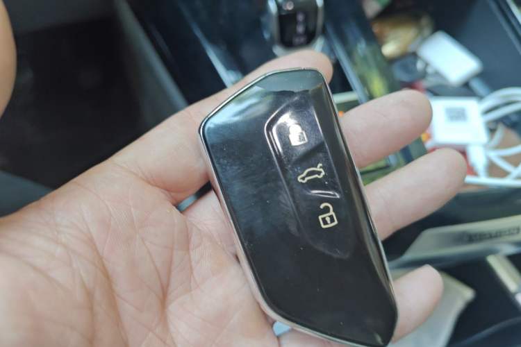 Used Volkswagen Talagon 2023 380TSI Four-Wheel Drive Luxury Premium Edition Pro Vehicle Key