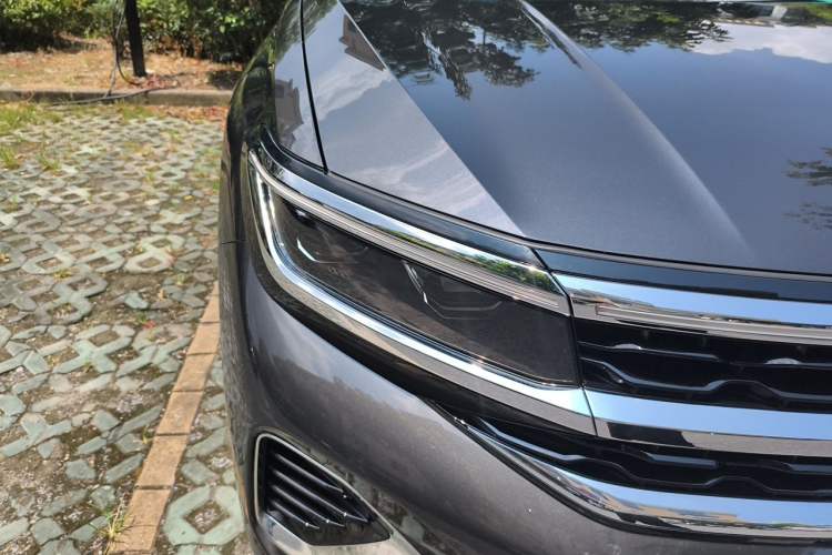 Used Volkswagen Talagon 2023 Facelift 380TSI All-Wheel-Drive Luxury Jiajing Pro 6-Seater Right Front Headlight