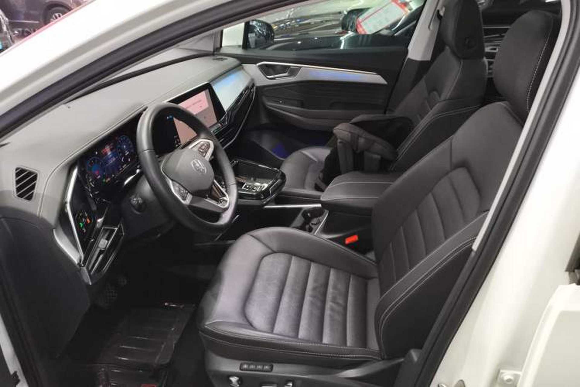 Used Volkswagen Talagon 2023 Facelift 380TSI All-Wheel Drive Luxury Jiajing Pro Version with 7 Seats Driver Seat