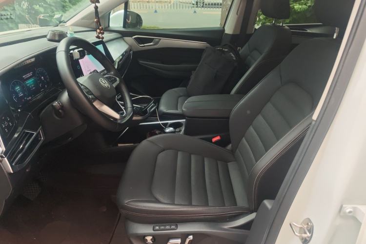 Used Volkswagen Talagon 2023 Facelift 380TSI All-Wheel-Drive Luxury Jiajing Pro 6-Seater Left Front Seat