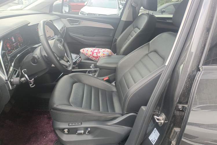 Used Volkswagen Talagon 2023 Facelift 380TSI All-Wheel-Drive Luxury Jiajing Pro 6-Seater Left Front Seat
