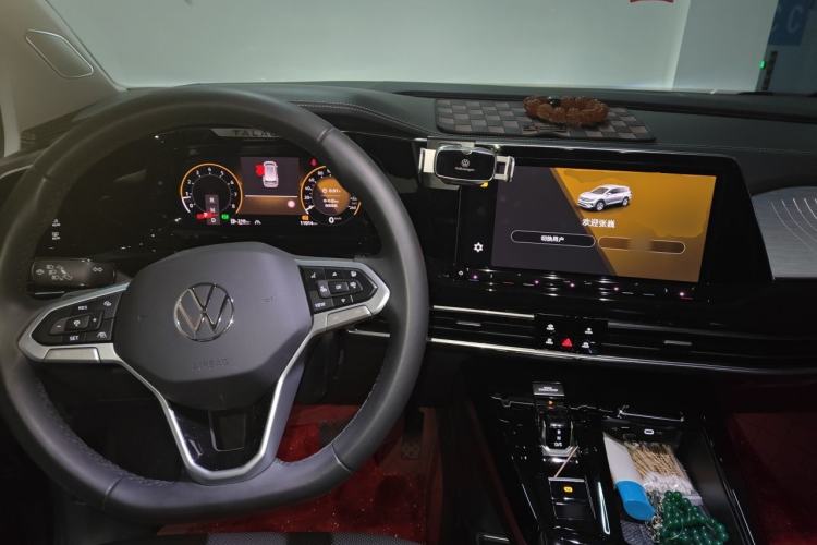 Used Volkswagen Talagon 2024 380TSI All-Wheel Drive Luxury Prestige Pro 6-Seater Center Console
