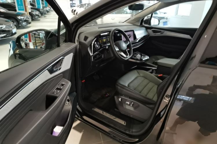 Used Volkswagen Talagon 2024 380TSI All-Wheel Drive Luxury Prestige Pro 6-Seater Driver Seat