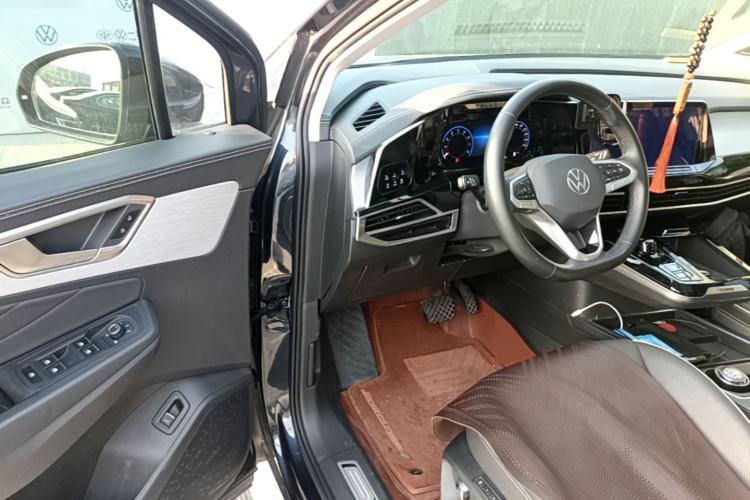 Used Volkswagen Talagon 2024 530TSI Four-Wheel-Drive Flagship Shengjing Edition Pro 6-Seater Driver Seat