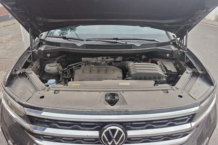 Used Volkswagen Talagon 2024 380TSI Four-Wheel Drive Luxury Jiajing Pro Shared-Experience Version 6 Seats Engine Bay