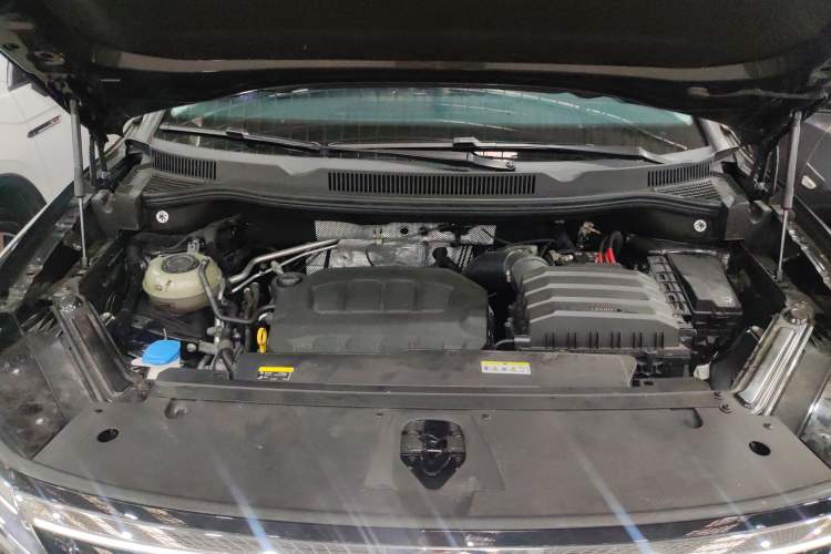 Used Volkswagen Talagon 2024 380TSI All-Wheel Drive Luxury Prestige Pro 7-Seater Engine Bay