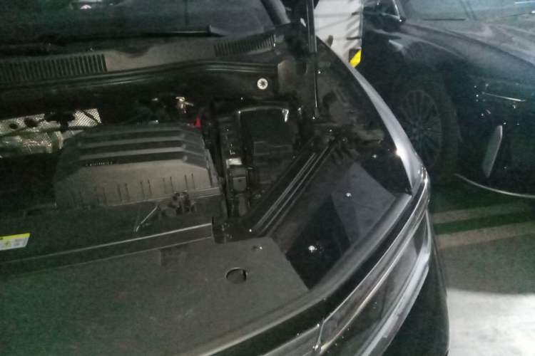 Used Volkswagen Talagon 2024 380TSI All-Wheel Drive Luxury Prestige Pro 7-Seater Engine Bay Left