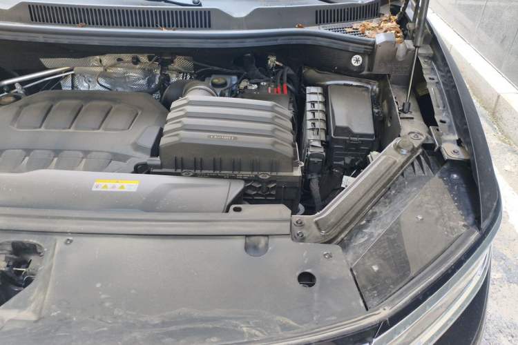 Used Volkswagen Talagon 2024 380TSI All-Wheel Drive Luxury Prestige Pro 6-Seater Engine Bay Left