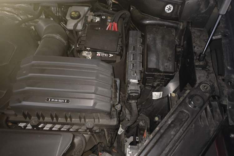 Used Volkswagen Talagon 2024 380TSI All-Wheel Drive Luxury Prestige Pro 6-Seater Engine Bay Left