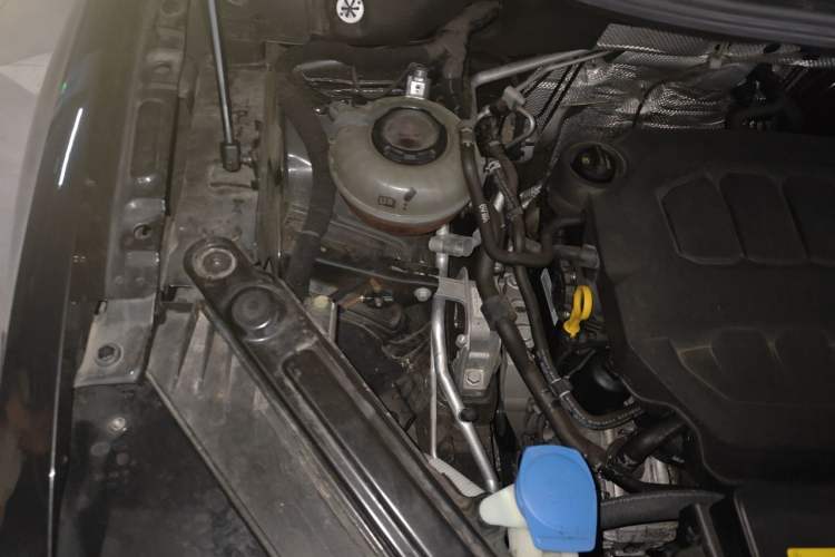 Used Volkswagen Talagon 2024 380TSI All-Wheel Drive Luxury Prestige Pro 6-Seater Engine Bay Right