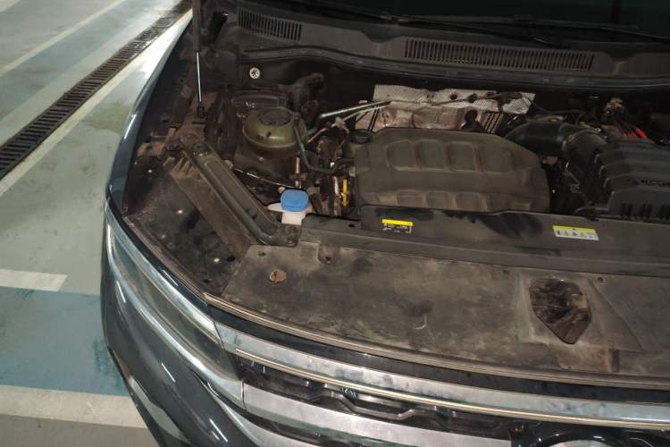 Used Volkswagen Talagon 2024 380TSI All-Wheel Drive Luxury Prestige Pro 7-Seater Engine Bay Right