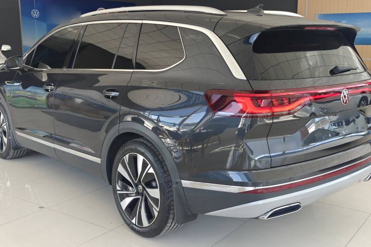 Used Volkswagen Talagon 2024 380TSI All-Wheel Drive Luxury Prestige Pro 7-Seater Exterior 4