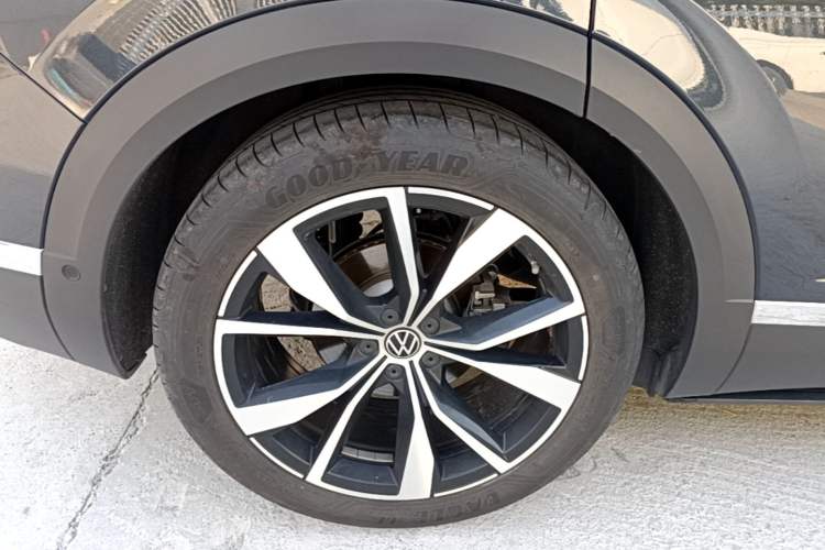 Used Volkswagen Talagon 2024 530TSI Four-Wheel-Drive Flagship Shengjing Edition Pro 6-Seater Exterior 5