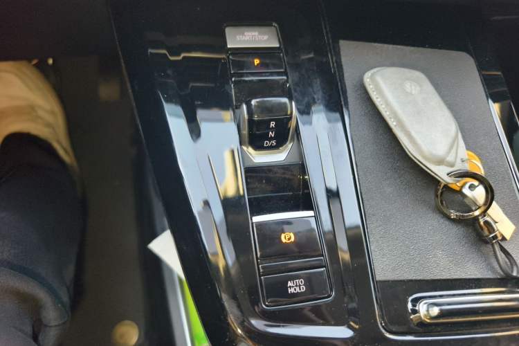 Used Volkswagen Talagon 2024 380TSI All-Wheel Drive Luxury Prestige Pro 7-Seater Gear Lever
