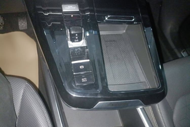 Used Volkswagen Talagon 2024 380TSI All-Wheel Drive Luxury Prestige Pro 6-Seater Gear Lever