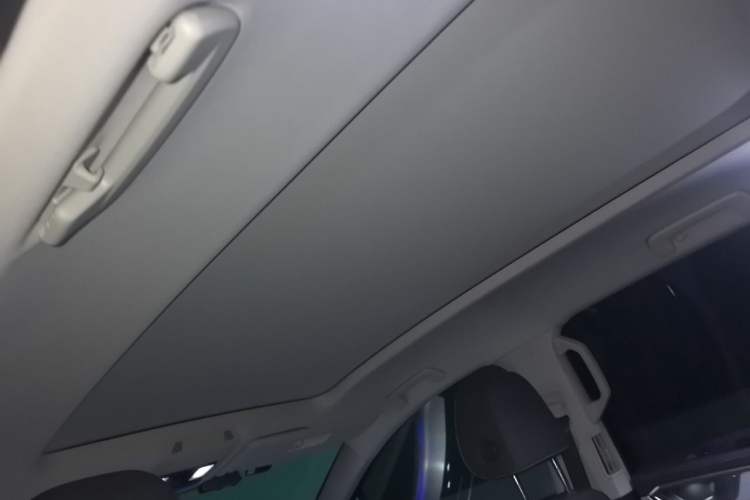 Used Volkswagen Talagon 2024 380TSI All-Wheel Drive Luxury Prestige Pro 6-Seater Headliner