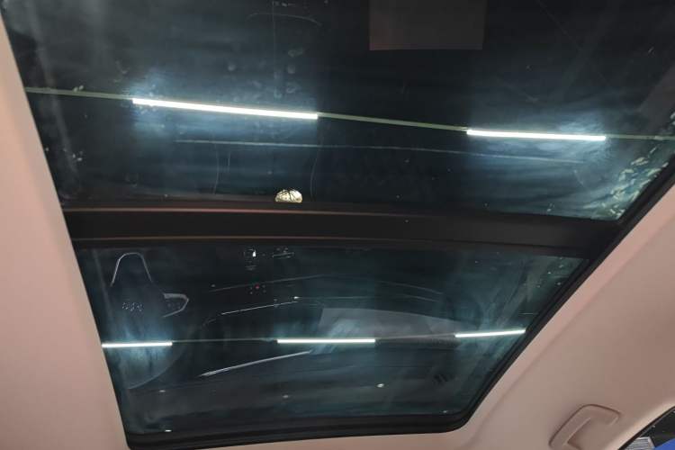 Used Volkswagen Talagon 2024 380TSI Four-Wheel Drive Flagship Shengjing Edition 6 Seats Headliner