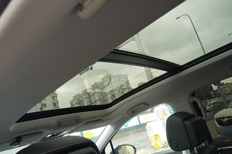 Used Volkswagen Talagon 2024 530TSI Four-Wheel-Drive Flagship Shengjing Edition Pro 6-Seater Headliner