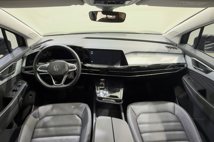 Used Volkswagen Talagon 2024 380TSI All-Wheel Drive Luxury Prestige Pro 6-Seater Interior 1