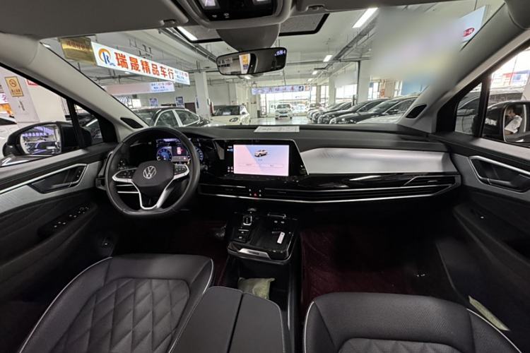 Used Volkswagen Talagon 2024 380TSI Four-Wheel Drive Flagship Shengjing Edition 6 Seats Interior 1
