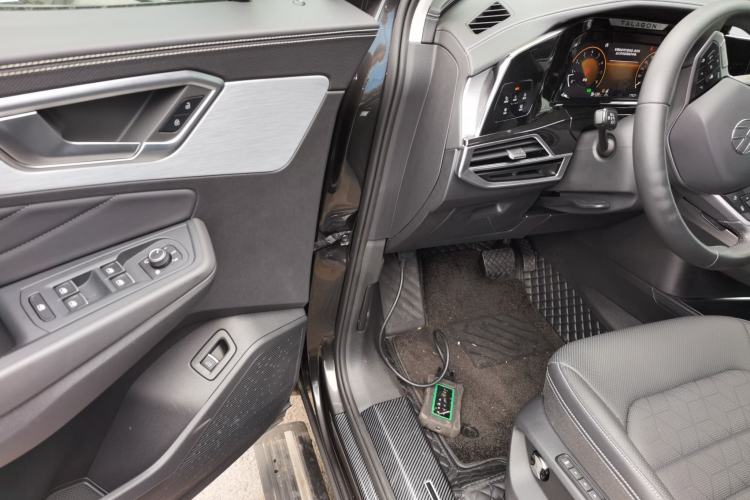 Used Volkswagen Talagon 2024 380TSI All-Wheel Drive Luxury Prestige Pro 6-Seater Interior 3