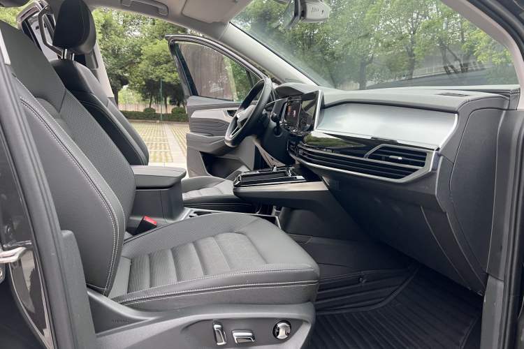 Used Volkswagen Talagon 2024 380TSI All-Wheel-Drive Luxury Jiajing Pro Shared-Estate 7-Seater Interior 3