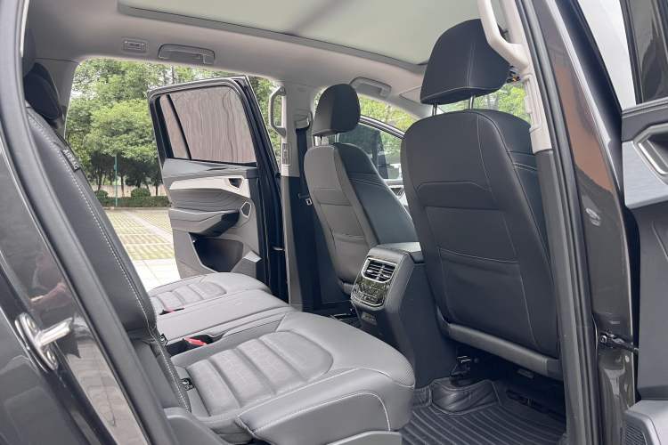 Used Volkswagen Talagon 2024 380TSI All-Wheel-Drive Luxury Jiajing Pro Shared-Estate 7-Seater Interior 4