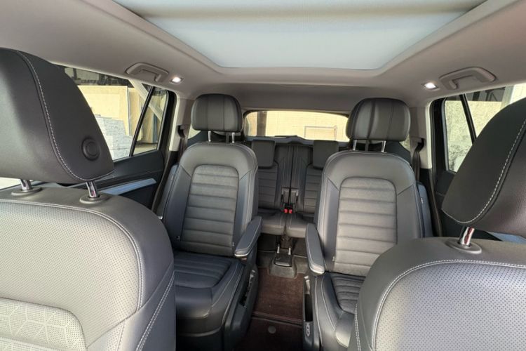 Used Volkswagen Talagon 2024 380TSI Four-Wheel Drive Luxury Jiajing Pro Shared-Experience Version 6 Seats Interior 9