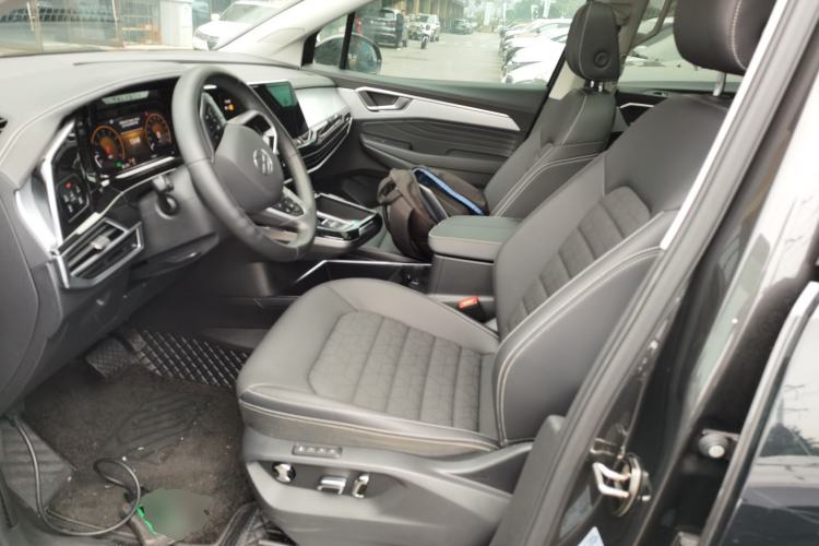 Used Volkswagen Talagon 2024 380TSI All-Wheel Drive Luxury Prestige Pro 6-Seater Left Front Seat