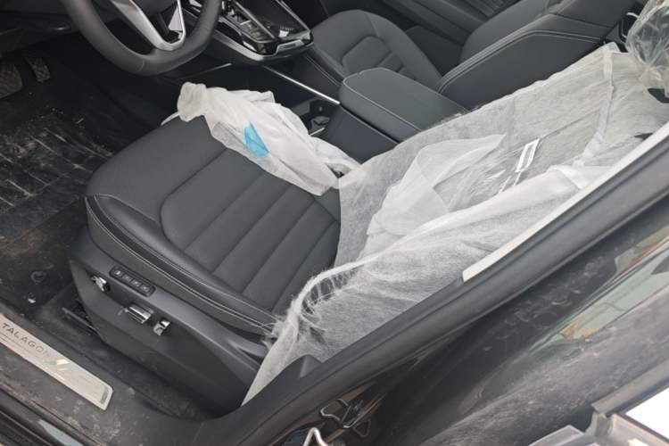 Used Volkswagen Talagon 2024 380TSI Four-Wheel Drive Luxury Jiajing Pro Shared-Experience Version 6 Seats Left Front Seat