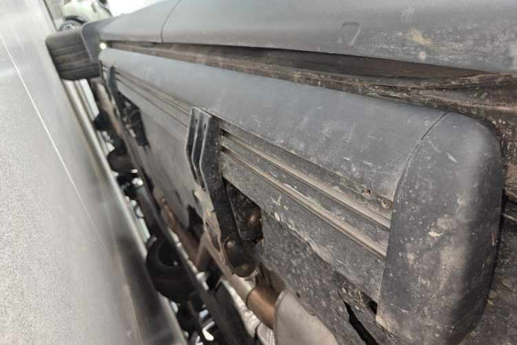 Used Volkswagen Talagon 2024 380TSI All-Wheel Drive Luxury Prestige Pro 6-Seater Left Side Sill
