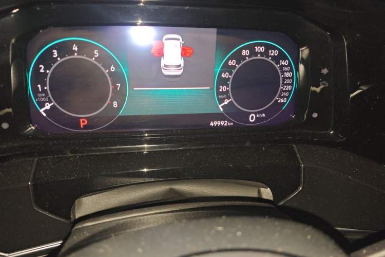 Used Volkswagen Talagon 2024 380TSI All-Wheel Drive Luxury Prestige Pro 7-Seater Odometer Close Up