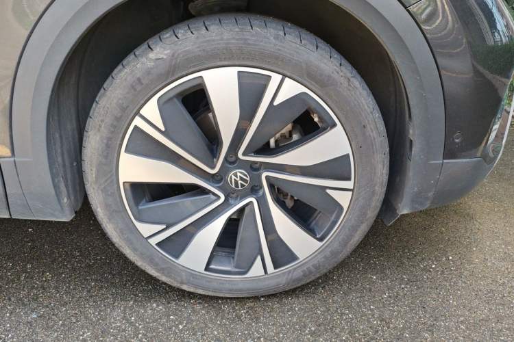 Used Volkswagen Talagon 2024 380TSI All-Wheel Drive Luxury Prestige Pro 7-Seater Right Front Wheel Hub