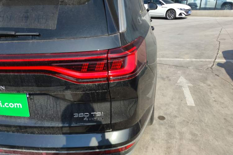Used Volkswagen Talagon 2024 380TSI All-Wheel Drive Luxury Prestige Pro 7-Seater Right Rear Taillight