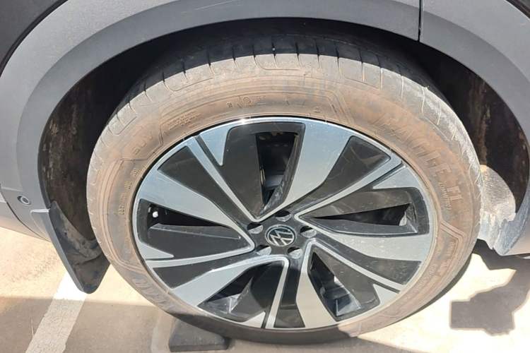 Used Volkswagen Talagon 2024 380TSI All-Wheel Drive Luxury Prestige Pro 6-Seater Right Rear Wheel Hub
