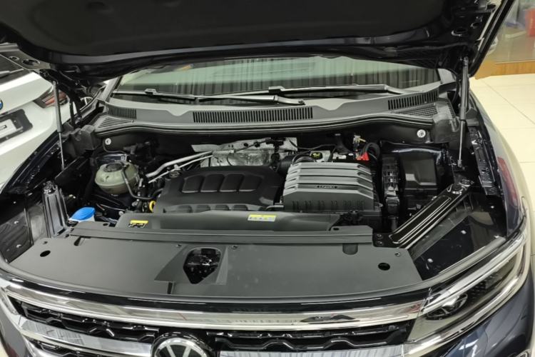 Used Volkswagen Talagon 2024 380TSI Four-Wheel Drive Luxury Jiajing Pro Shared-Experience Version 6 Seats Engine Bay